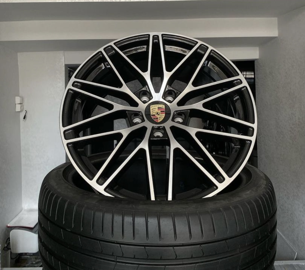 17 inch rim - Image 12