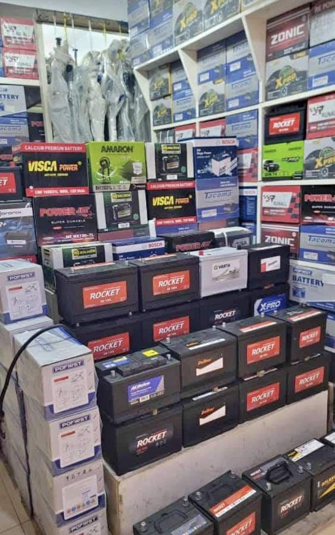 Car Battery - Image 3