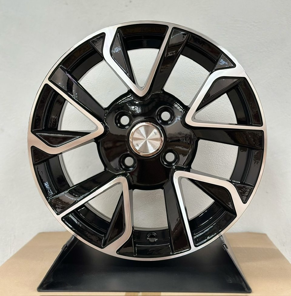 15 inch rim - Image 12